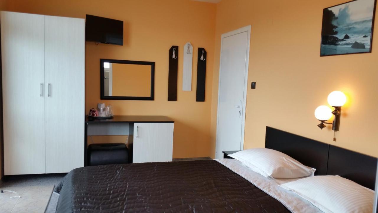 Boruna Guest House Sozopol Exterior foto